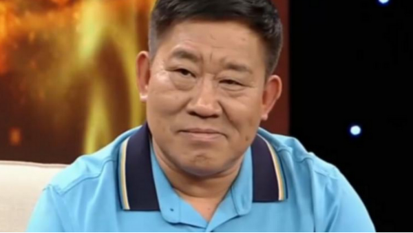 明星收3.3萬元坑位費直播帶貨“翻車”？直播間裝修設(shè)計沒到位！