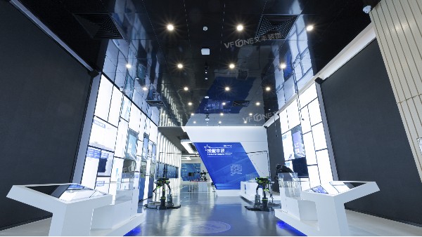 深圳企業(yè)展廳展示設(shè)計(jì)需要做什么準(zhǔn)備以及施工中的注意事項(xiàng)